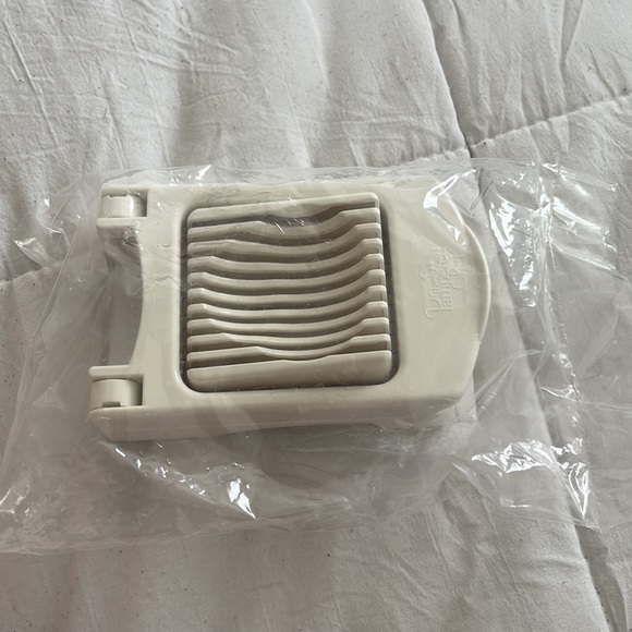 Pampered Chef Kitchen Nwt Pampered Chef Egg Slicer Plus Poshmark